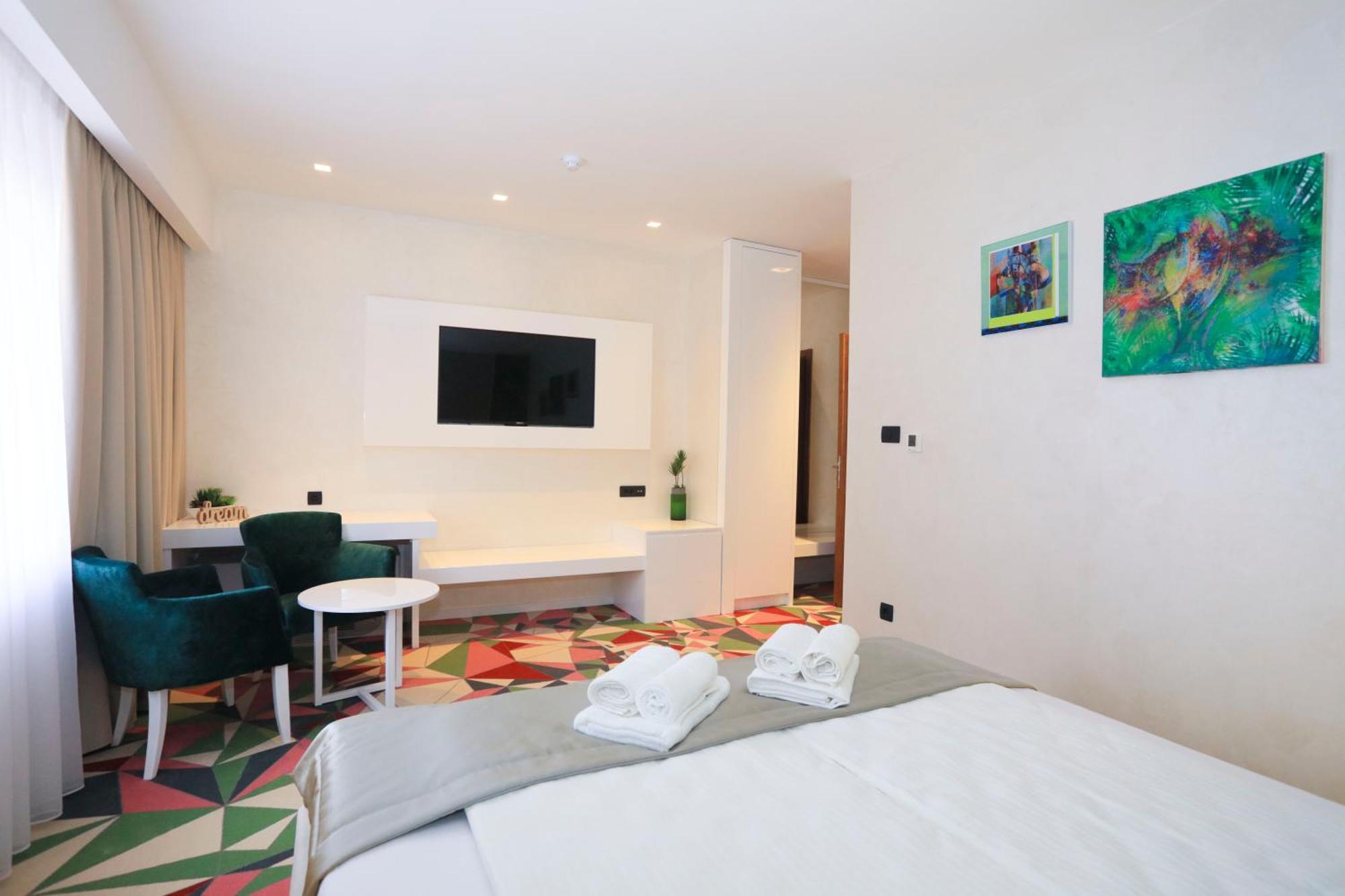 Carpe Diem Boutique Hotel 체니카 외부 사진