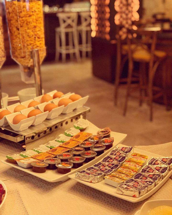 Carpe Diem Boutique Hotel 체니카 외부 사진